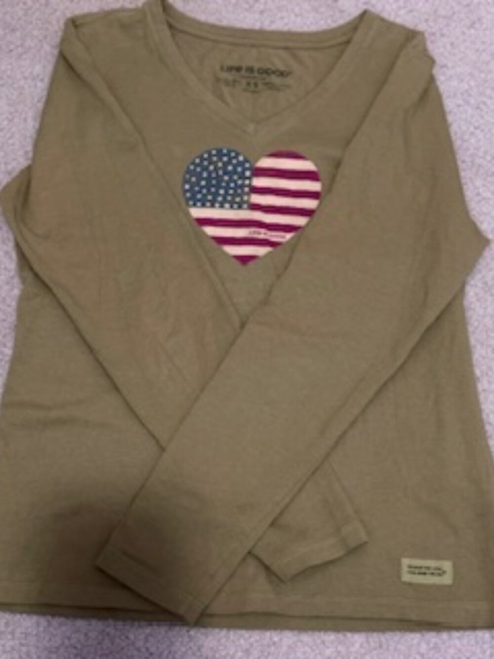 "Life is Good" (Crusher Tee) Long Sleeve Tee Shirt -- NWOT